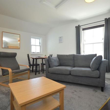 Buzzard Apartment โทเบอร์โมรี ภายนอก รูปภาพ