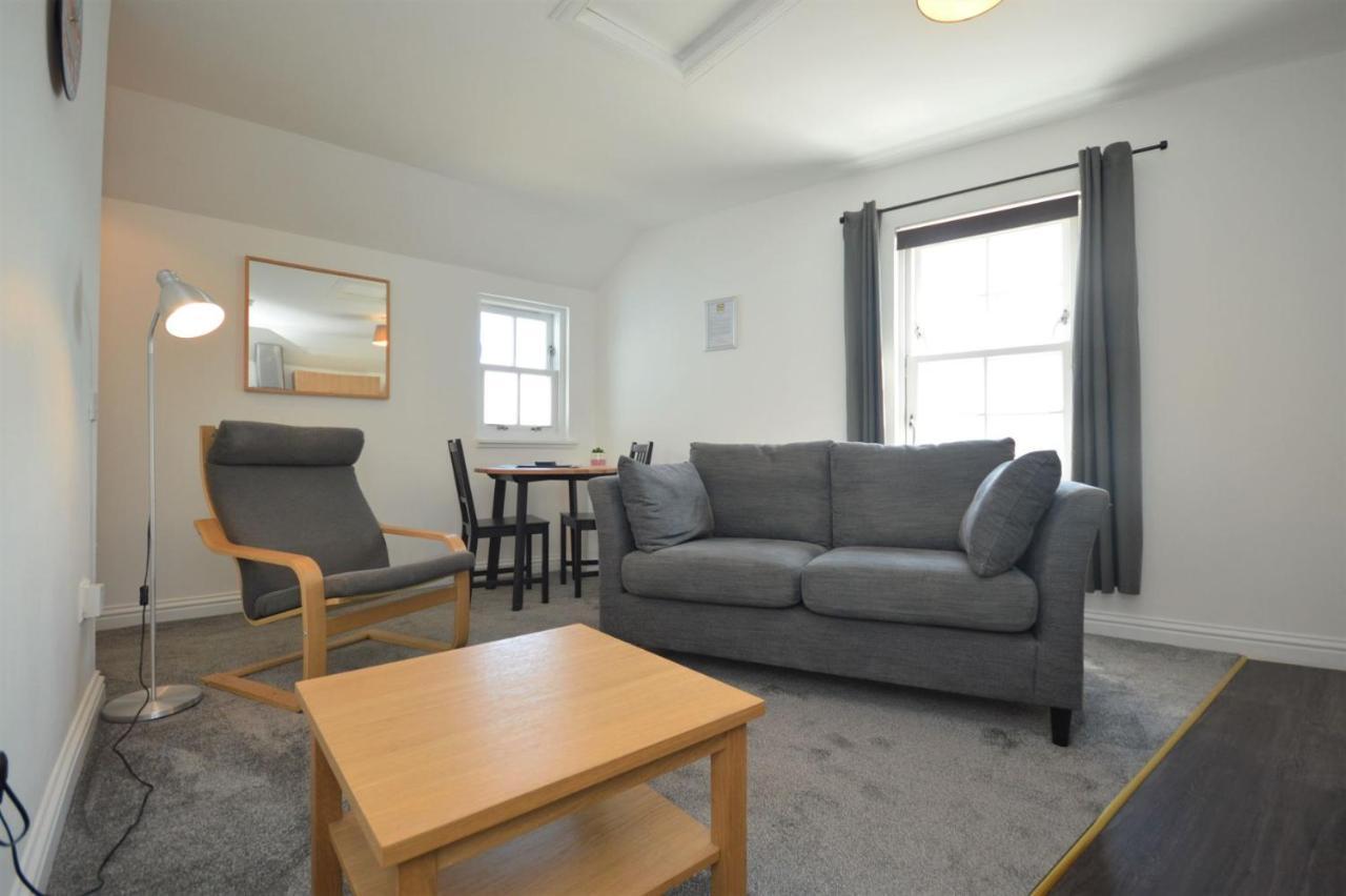 Buzzard Apartment โทเบอร์โมรี ภายนอก รูปภาพ